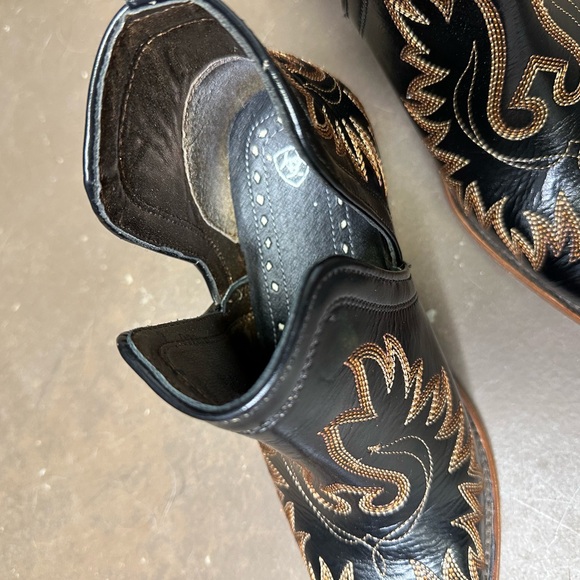 Women’s Ariat Dixon Booties sz 8 - Picture 4 of 5